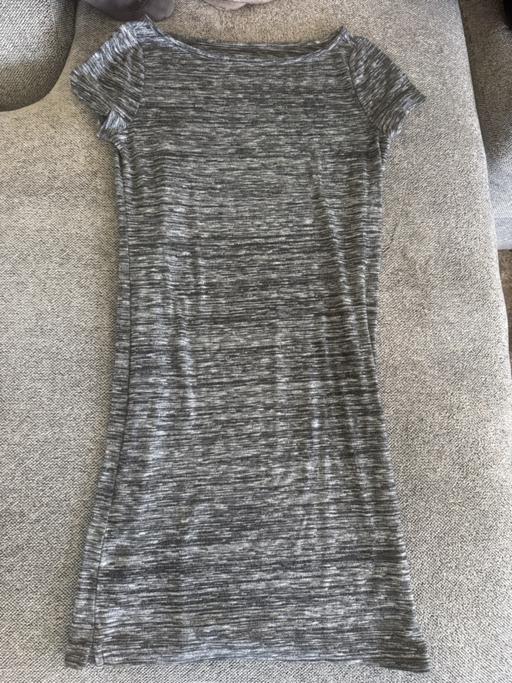 LOFT Gray Marled Short Sleeve Sheath Dress
